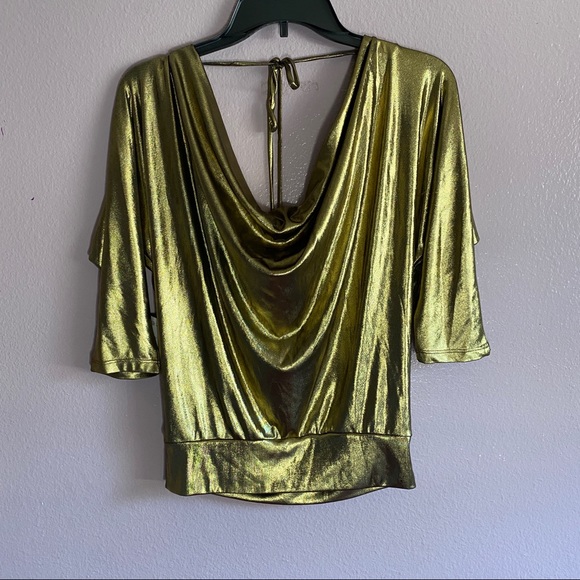 Forever21 gold top - Picture 4 of 7